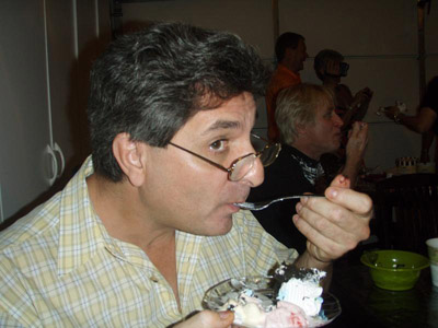 Wannabe Pedo's Picture